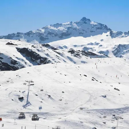 Savoyard Style Alpine Retreat شقة *